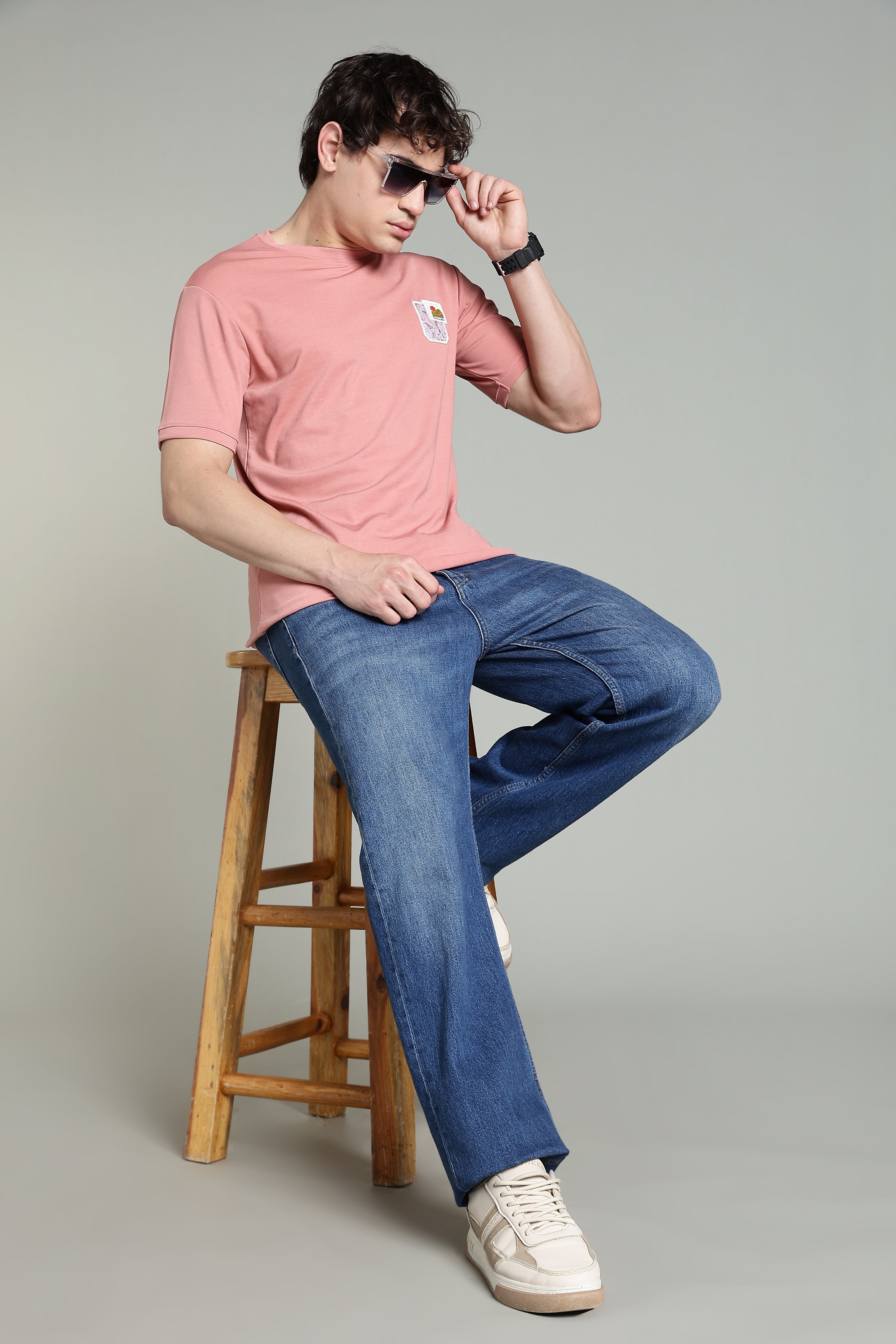 Crew-Neck T-Shirt with Printed Pocket – Dusty Pink